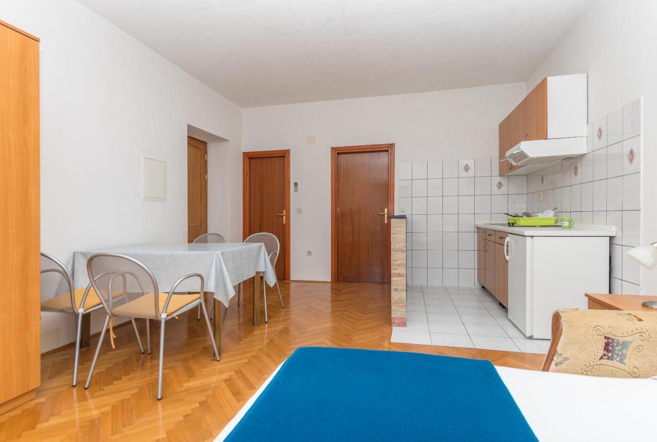 Apartmani Petracie Drvenik  Exterior foto
