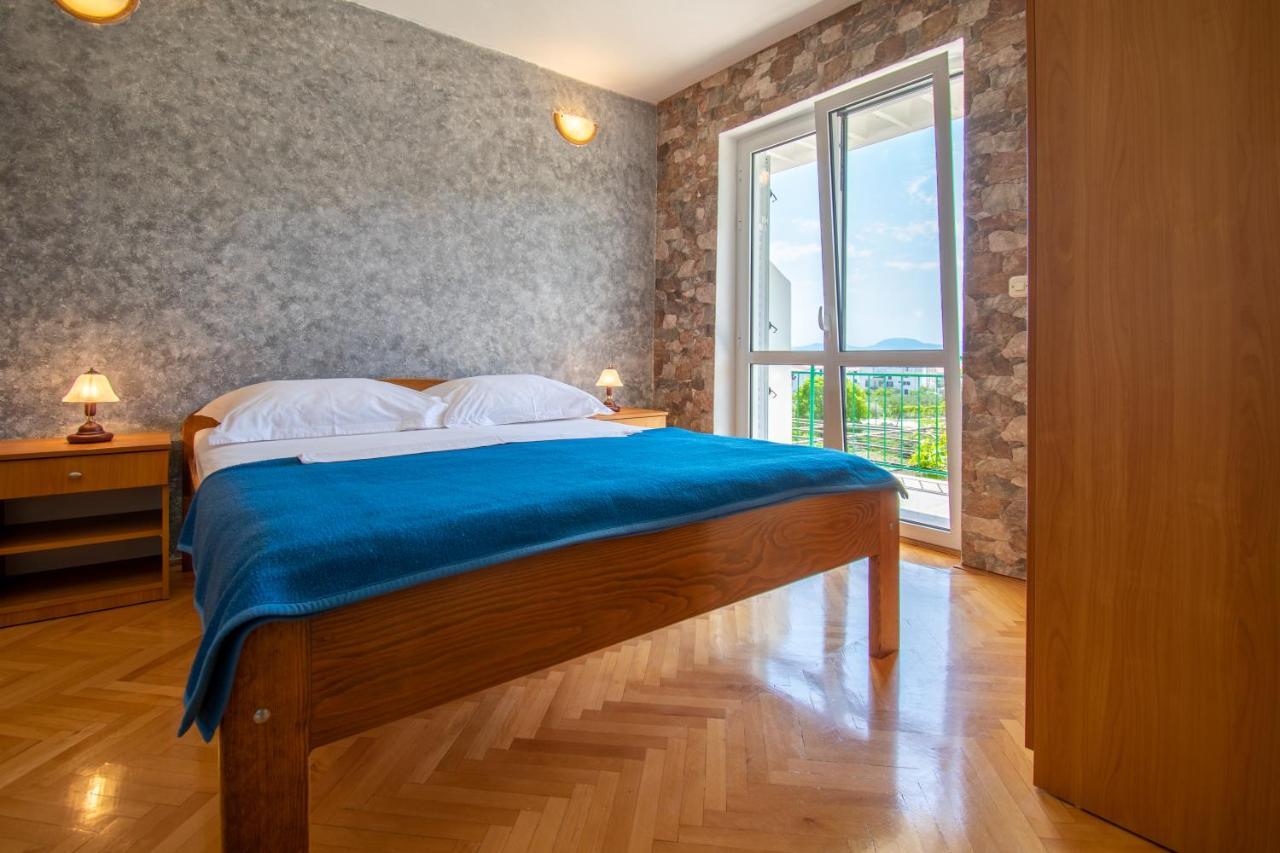 Apartmani Petracie Drvenik  Exterior foto